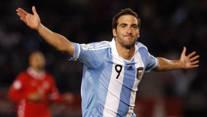 kaiyun-三界体育狂想曲，灰熊备战、德罗巴超越战术与阿贾克斯清晨绝杀